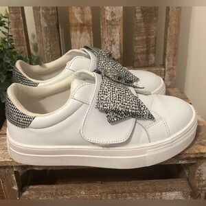Kurt Geiger London Girls' Laney Bow Sneakers Size 4M